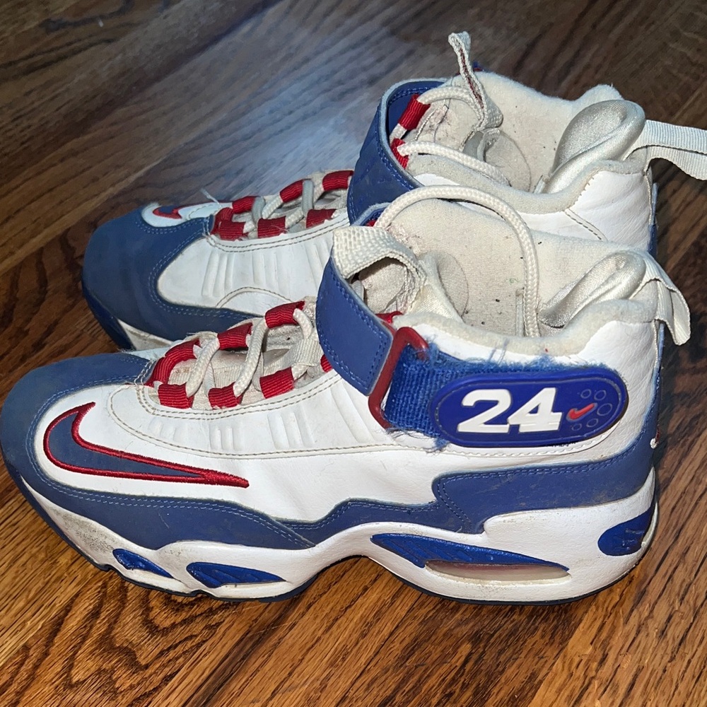 Nike Griffey Jr Blue and White & Red Sneakers - Picture 3 of 6